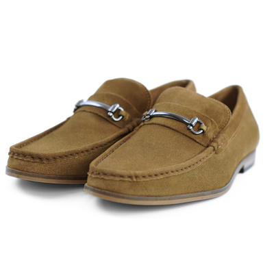 Brązowe loafersy męskie z naturalnego zamszu – eleganckie mokasyny skórzane