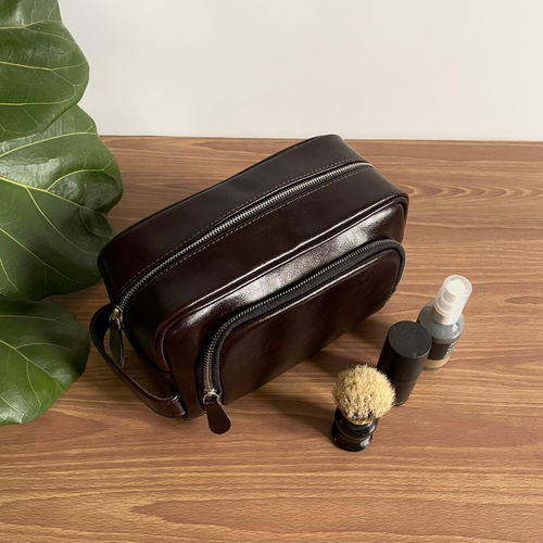 Elegancka skórzana kosmetyczka męska SK04 Solier bordowa