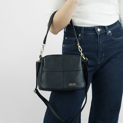 Skórzana torebka damska crossbody Solier FL50 CASSIA czarna